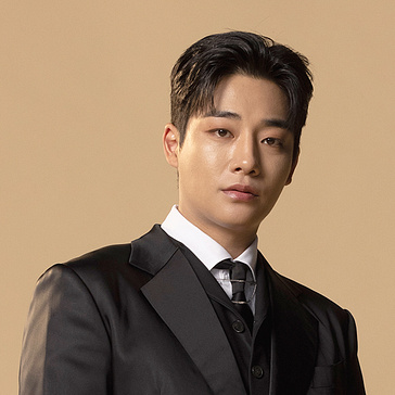 우아한 제국 정우혁