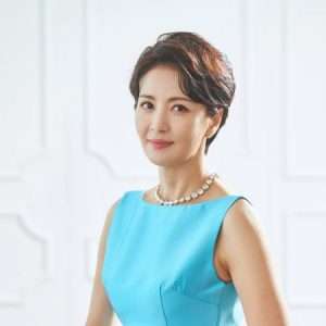 민해일(배우 윤해영)