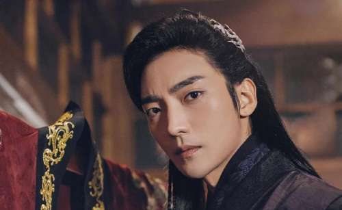 사조 융(배우 황희)