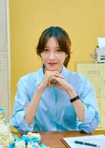 김사라(배우 이지아)