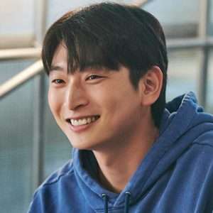 문명환(배우 정진운)