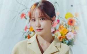 윤채원(배우 배윤경)