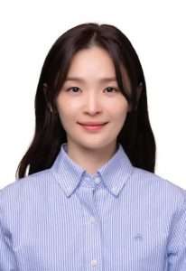 오윤진(배우 전미도)