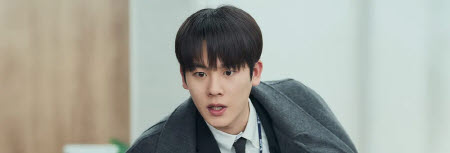 구한수(배우 이정하)